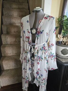 White Floral Tie-Front Maxi Kimono